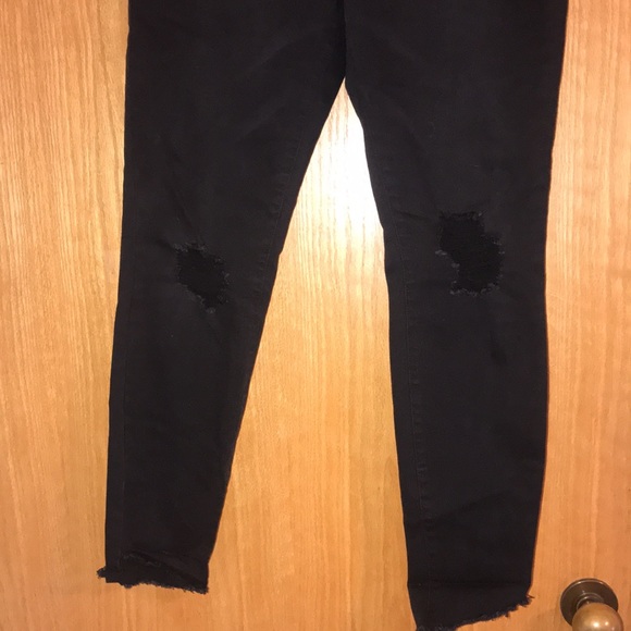 Wild fable Black high rise skinny jeans distressed pockets zipper size 10 - Picture 7 of 11